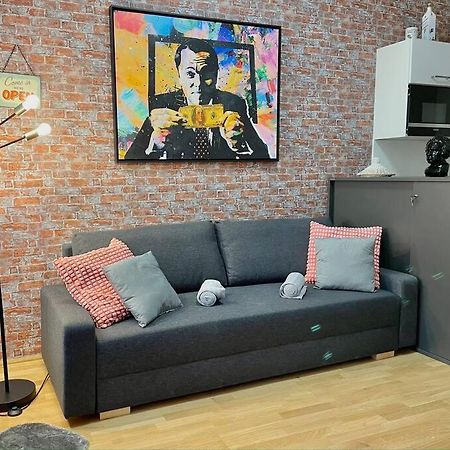 Premium Apartment With Terrace, A/C, Free Wifi And Netflix Vienna Exterior photo