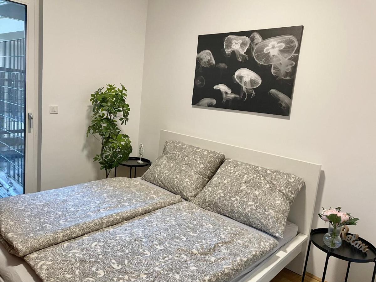 Premium Apartment With Terrace, A/C, Free Wifi And Netflix Vienna Exterior photo