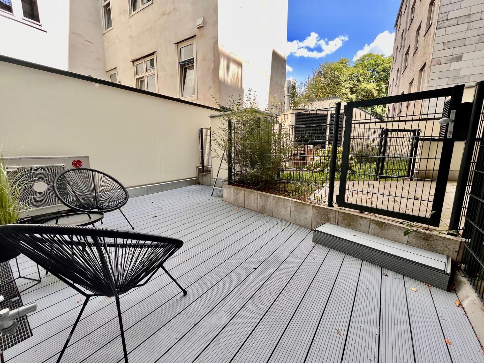 Premium Apartment With Terrace, A/C, Free Wifi And Netflix Vienna Exterior photo